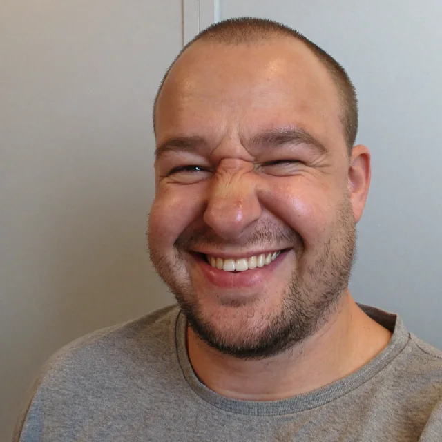 Leon Schneider, Reputationsmanager bei ReviewHeld